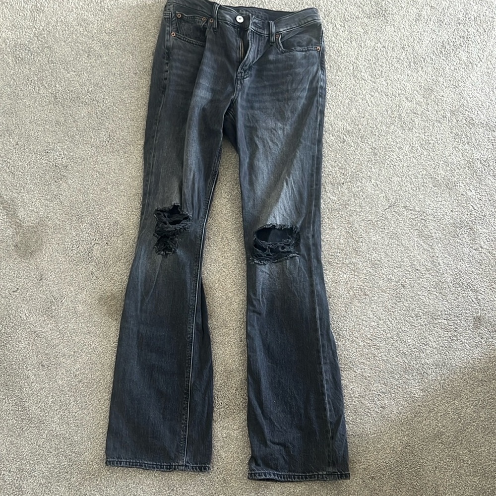 Women’s black jeans